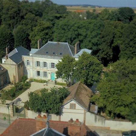 Yxie - Manoir Des Arts Bed and Breakfast Villeblevin Eksteriør billede
