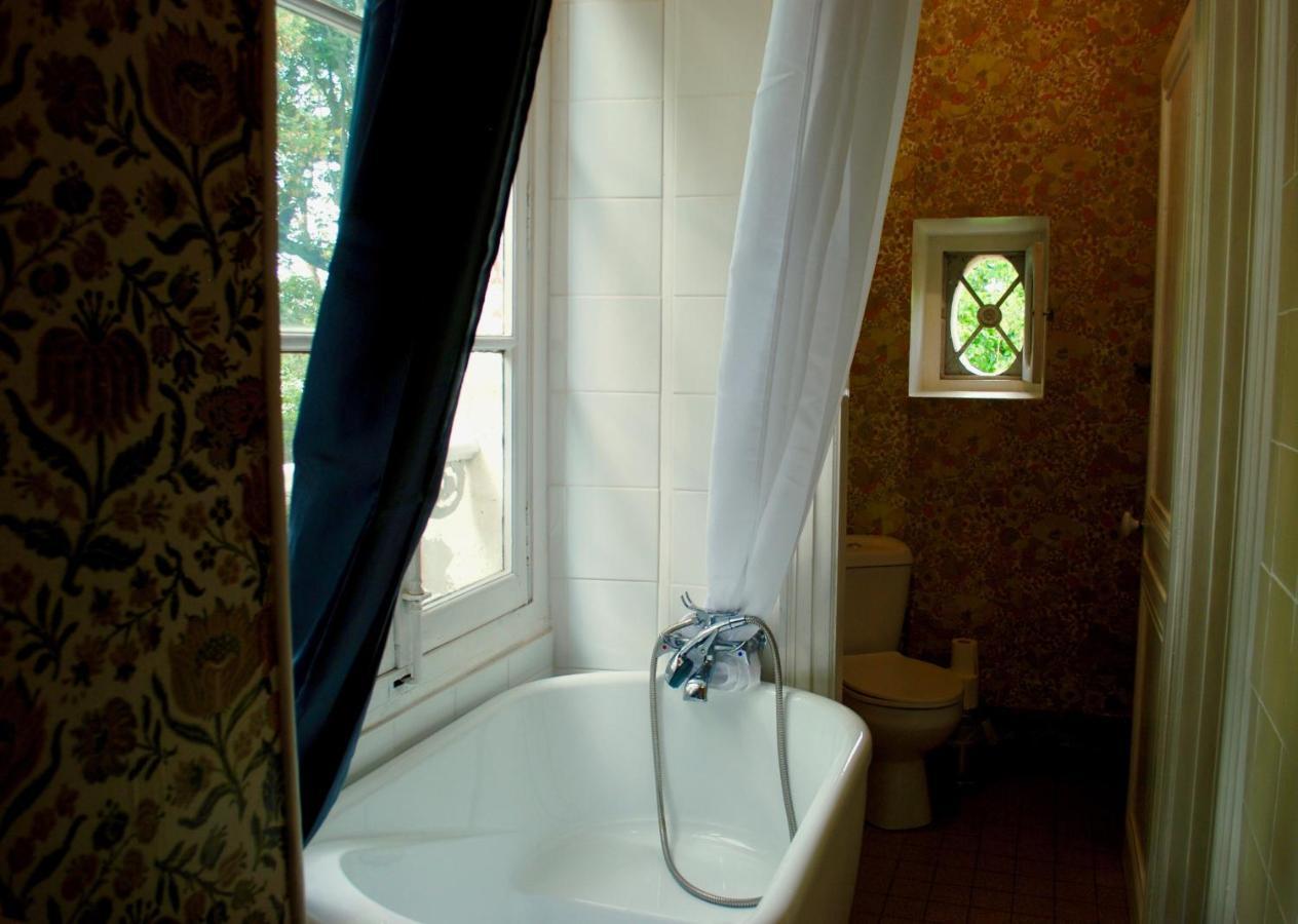 Yxie - Manoir Des Arts Bed and Breakfast Villeblevin Eksteriør billede