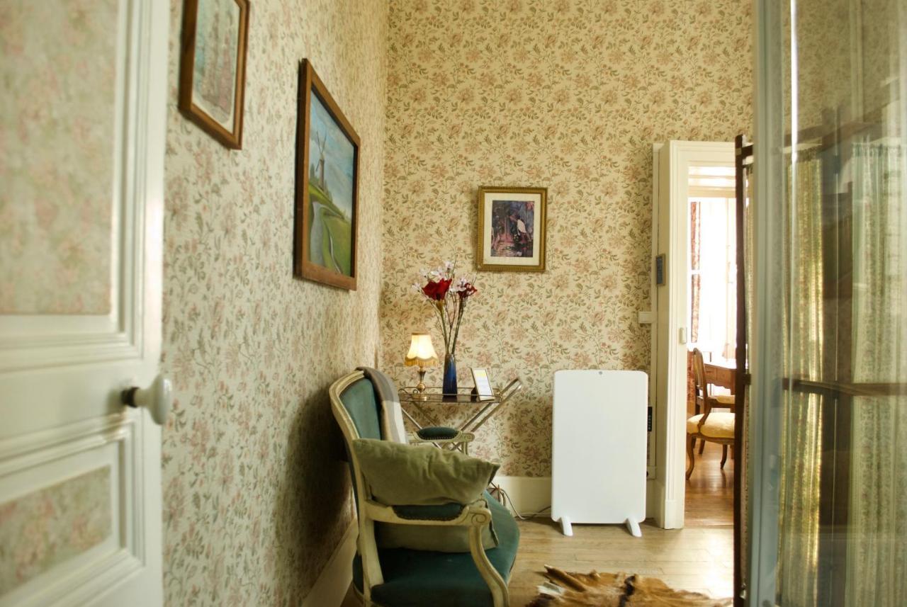 Yxie - Manoir Des Arts Bed and Breakfast Villeblevin Eksteriør billede